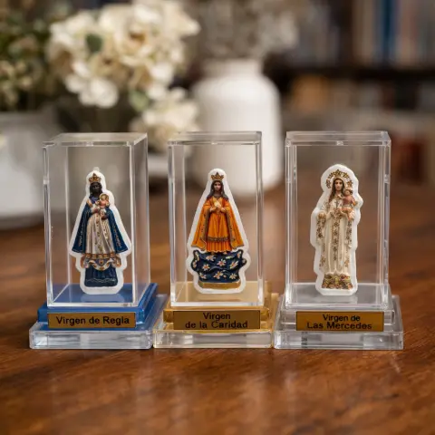 Imagen religiosa en urna de acrílico